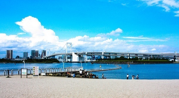 東京湾 で泳ぐ 海水浴